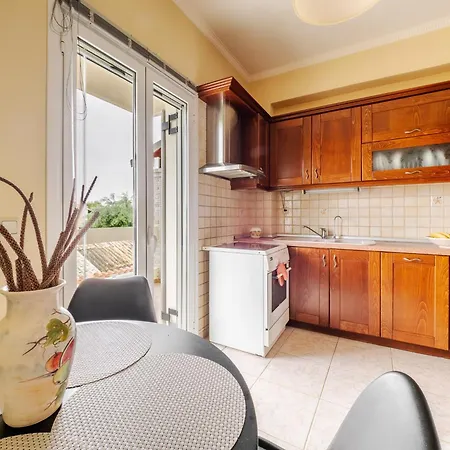 Nirvana - Sea View Maisonette In Roda, Offering Tranquility And Comfort On The Enchanting Northern Coast Of Corfu *