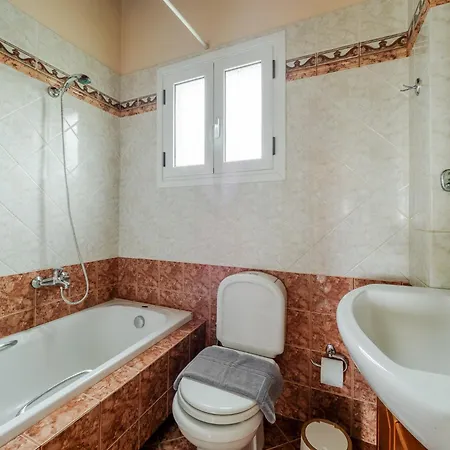 Nirvana - Sea View Maisonette In Roda, Offering Tranquility And Comfort On The Enchanting Northern Coast Of Corfu בית נופש Litheres