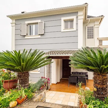 Nirvana - Sea View Maisonette In Roda, Offering Tranquility And Comfort On The Enchanting Northern Coast Of Corfu Hébergement de vacances