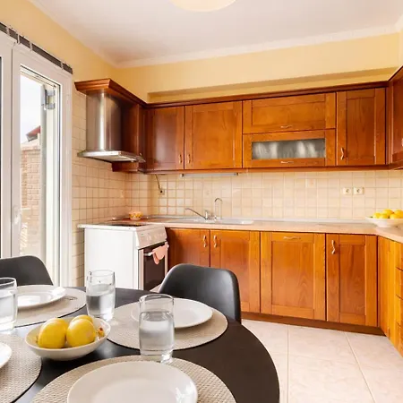Vakantiehuis Nirvana - Sea View Maisonette In Roda, Offering Tranquility And Comfort On The Enchanting Northern Coast Of Corfu *