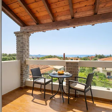 Nirvana - Sea View Maisonette In Roda, Offering Tranquility And Comfort On The Enchanting Northern Coast Of Corfu Vakantiehuis *